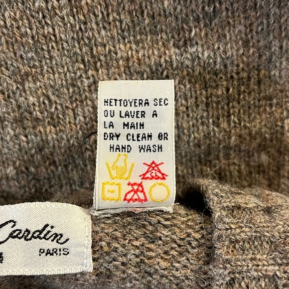 Pierre Cardin Wool Vintage Sweater V-Neck Vest Breathable Natural Fiber Fibre - Picture 3 of 4